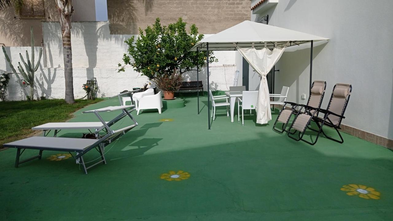 Villa Angela 马里内拉 外观 照片
